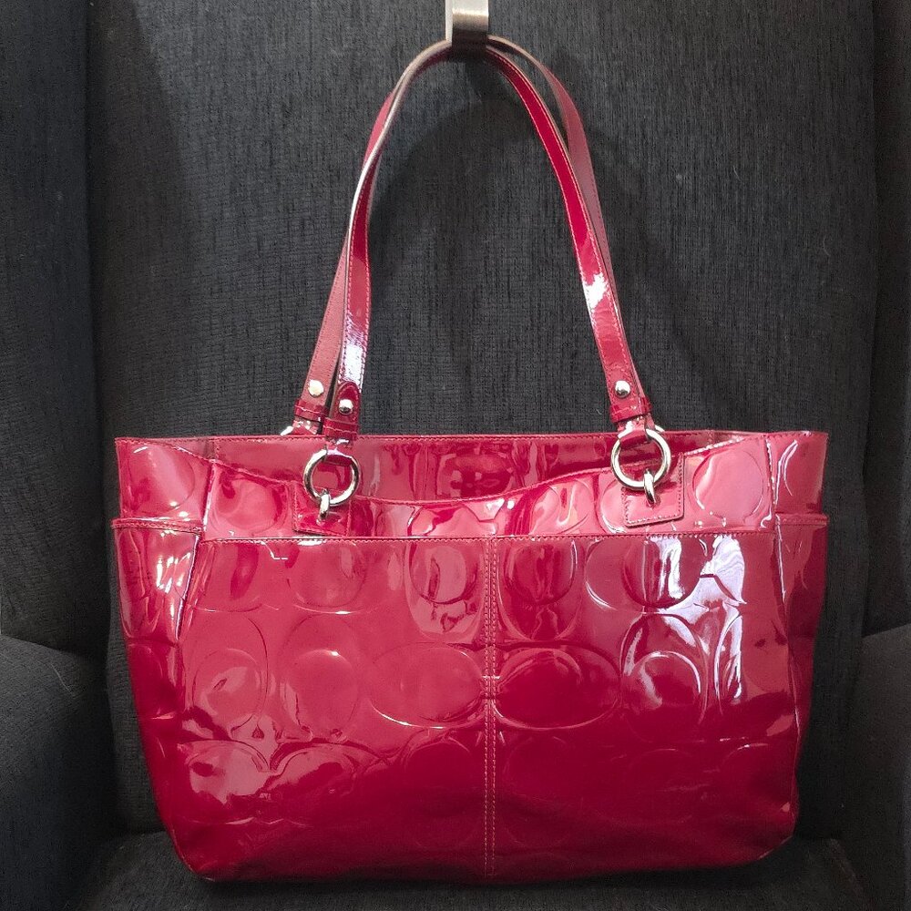 Coach Embossed C Red Patent Leather East West Gallery Tote Bag - Picture 3 of 9